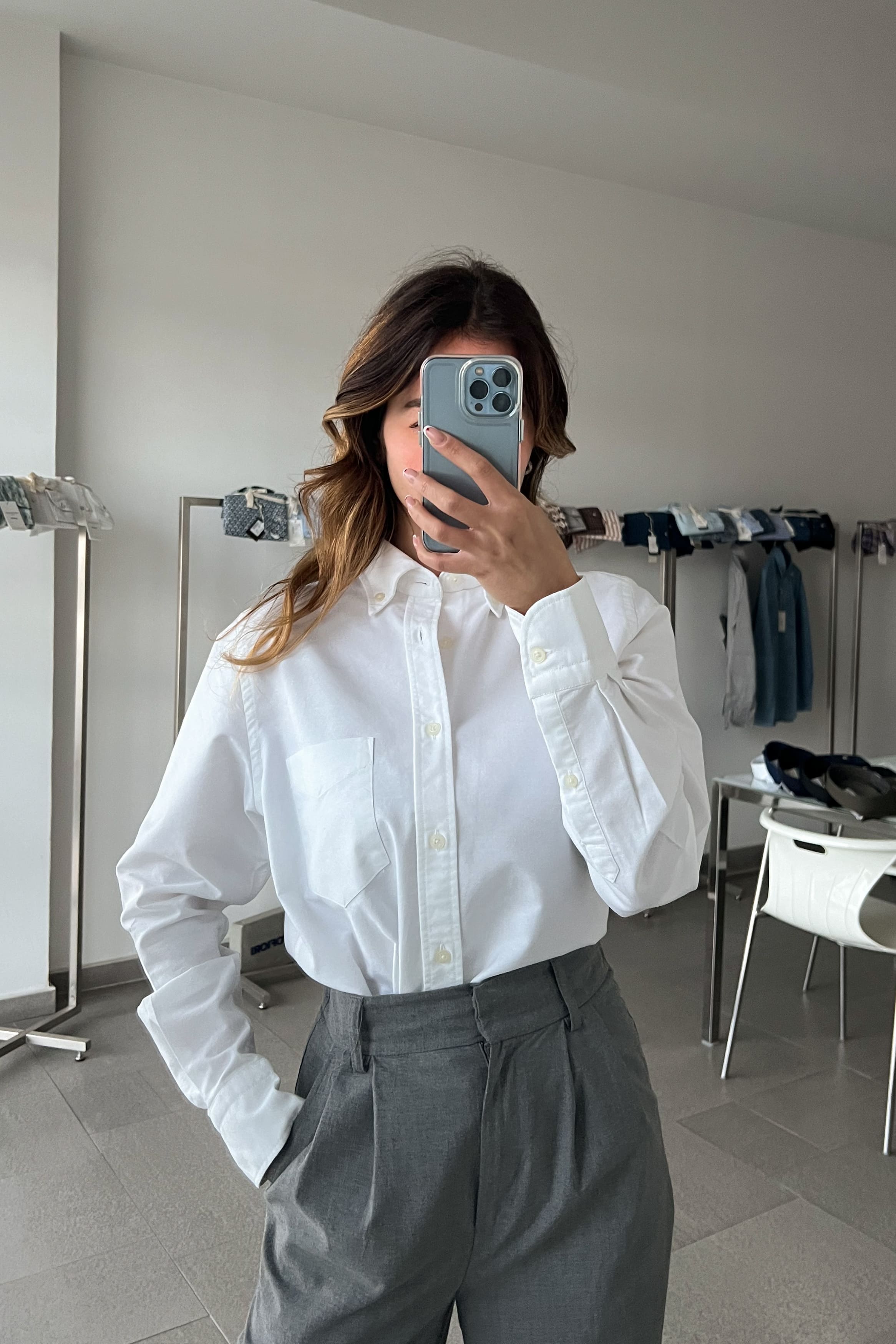 camicia da donna in oxford di cotone mad in italy