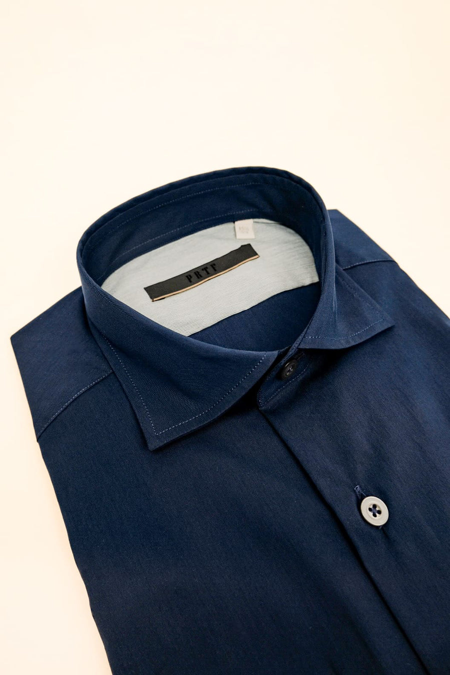 camicia da donna in cotone popeline blu made in italy, camiceria italiana