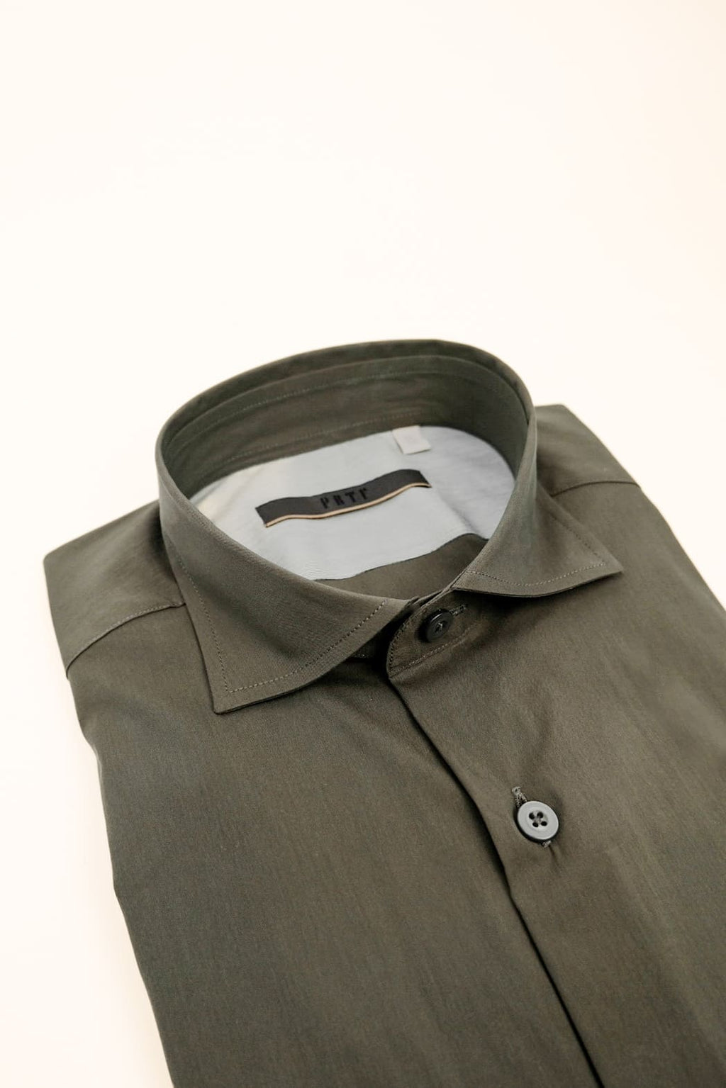 camicia da donna tinta unita popeline verde militare made in italy