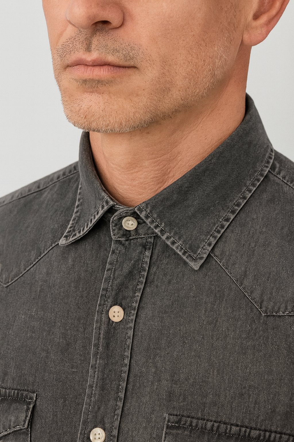 camicia uomo collo italiano made in italy tinta unita jeans grigia
