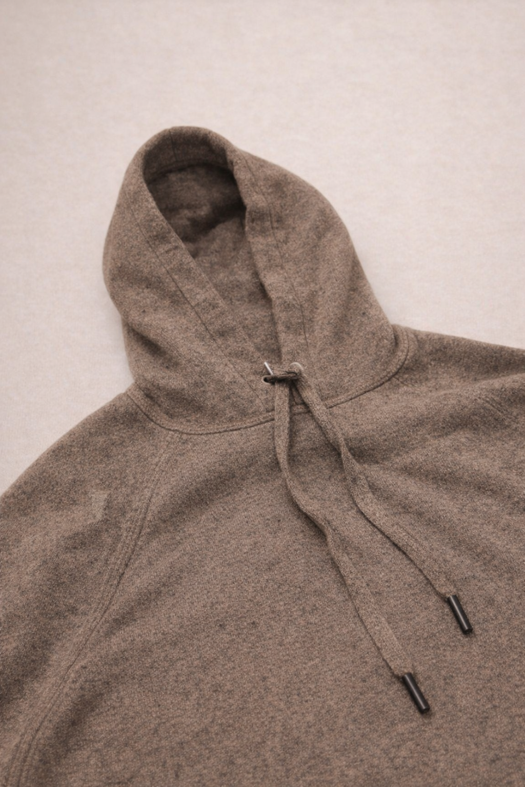 felpa-in-_maglia-lana-beige-uomo-made-in-italy
