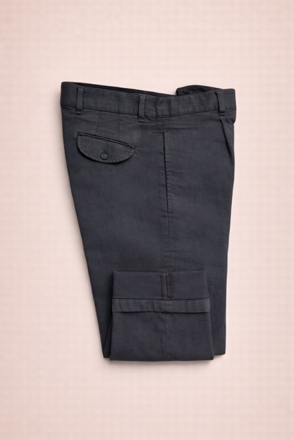 pantalone-cotone-grigio-uomo-made-in-italy-still-life-piegato